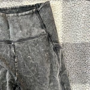 Aerie Offline Leggings Size M